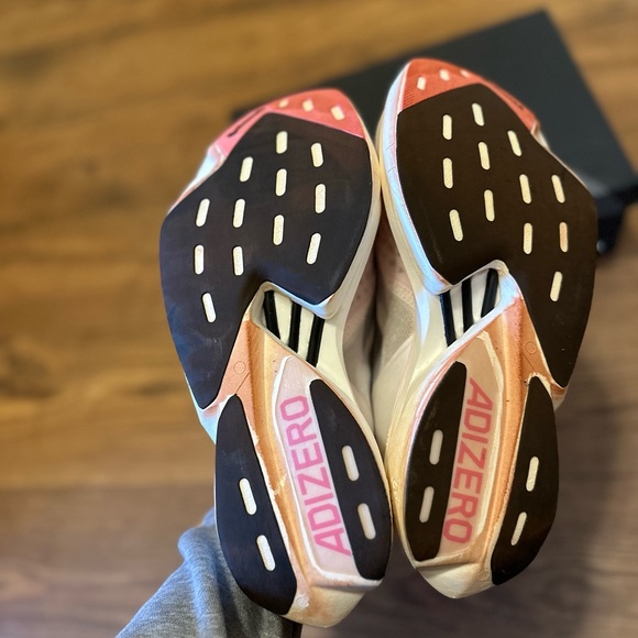 Men’s Adidas Adizero Adios Pro 3 - Picture 4 of 5